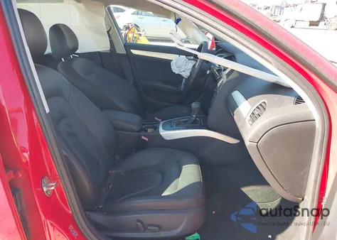 2011 Audi A4 2.0T Premium z USA, uszkodzony, nr VIN WAUAFAFL5BN011671